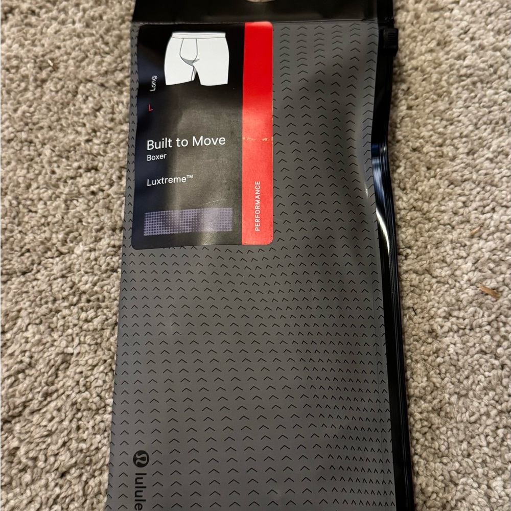 Lululemon Athletica Patterned Boxer in Black and Gray
